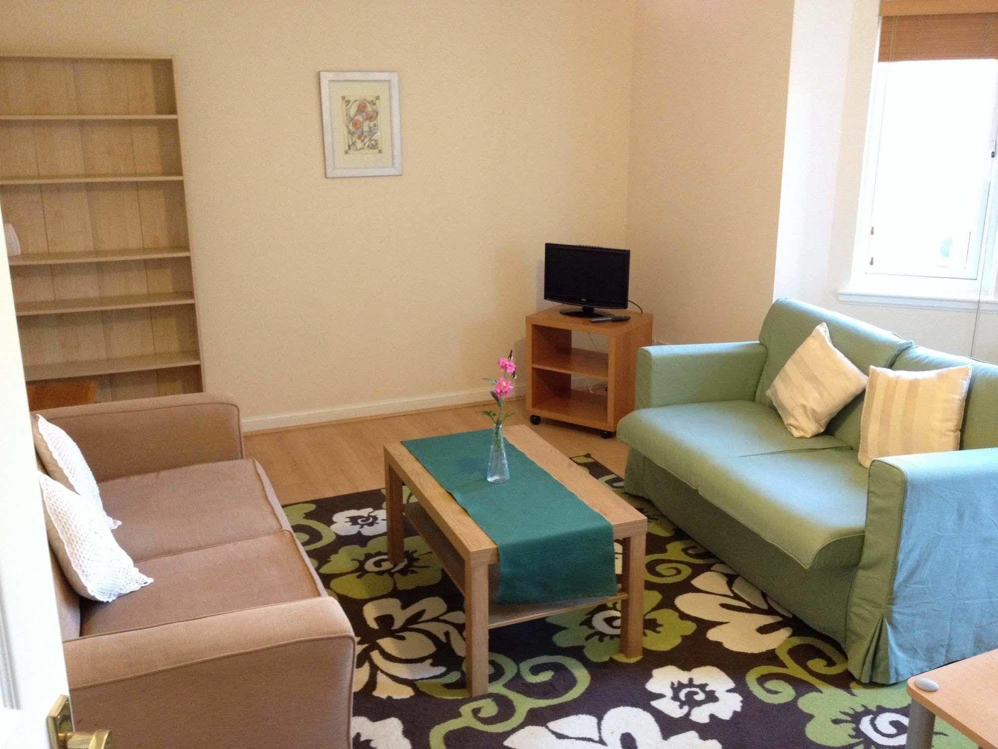 Grosvenor Gardens Hotel เอดินบะระ ภายนอก รูปภาพ